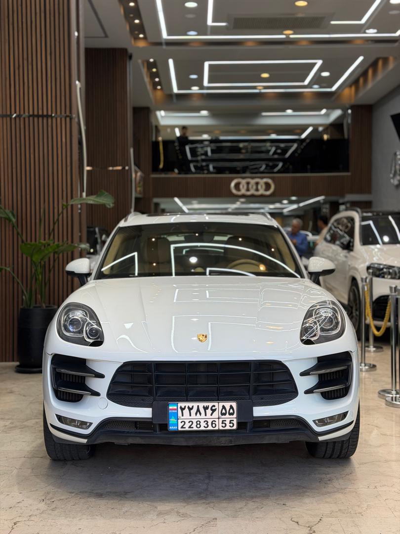 پورشه Macan Turbo مدل 2014
