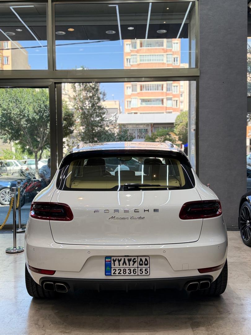 پورشه Macan Turbo مدل 2014