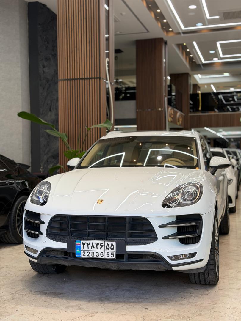 پورشه Macan Turbo مدل 2014